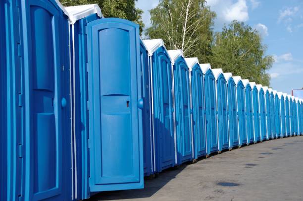 Best Luxury portable toilet rental  in Mira Monte, CA